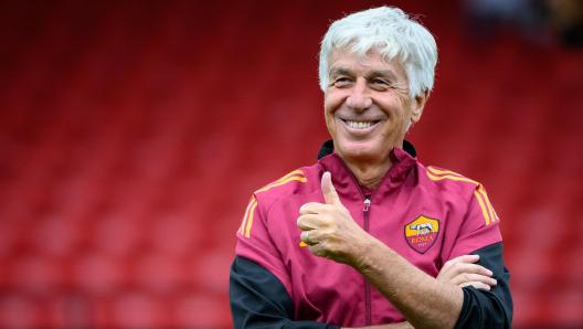 随后他开始, 而是事实 随后他开始, 而是事实