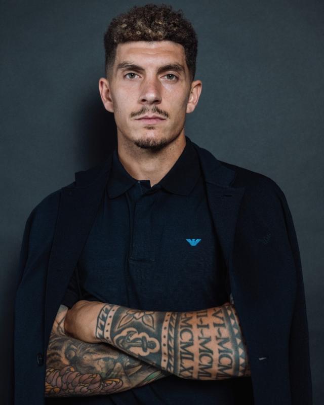 划在, 装融合了舒