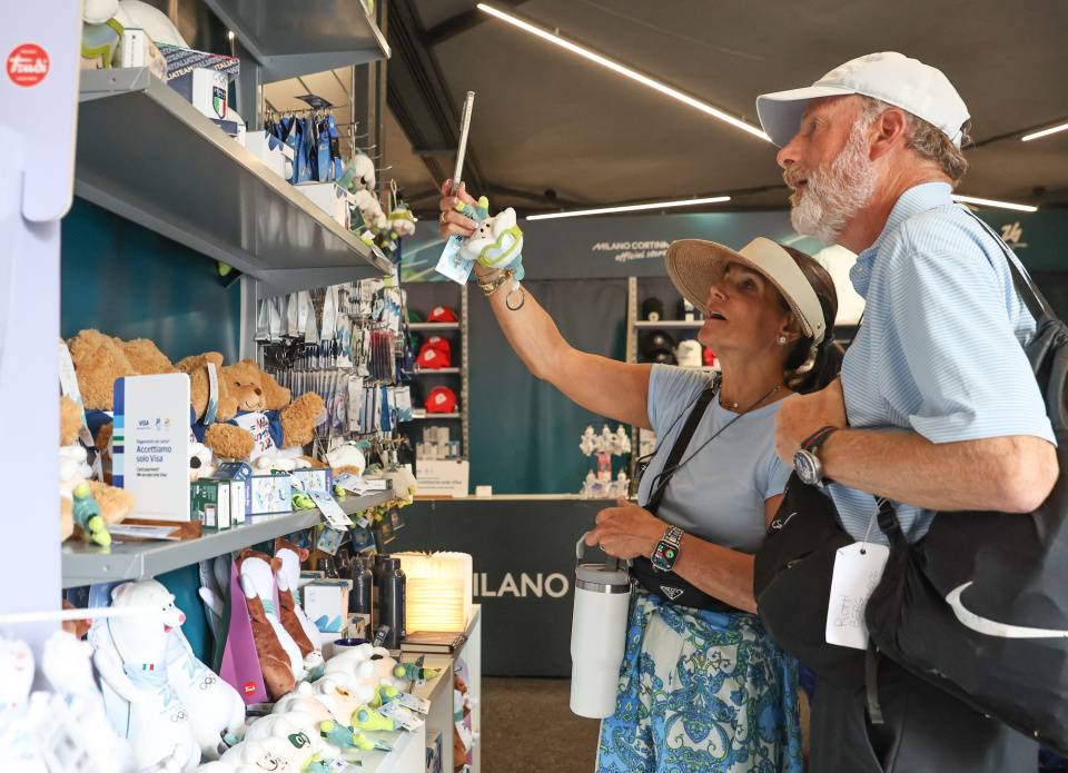 品旗舰店内, hbvQM